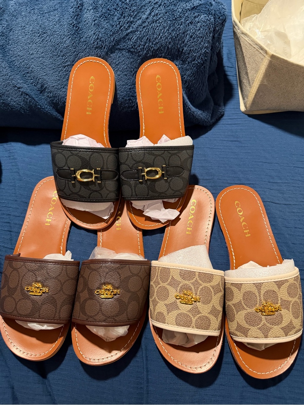 Bundles of 3 brown sandals, beige and black